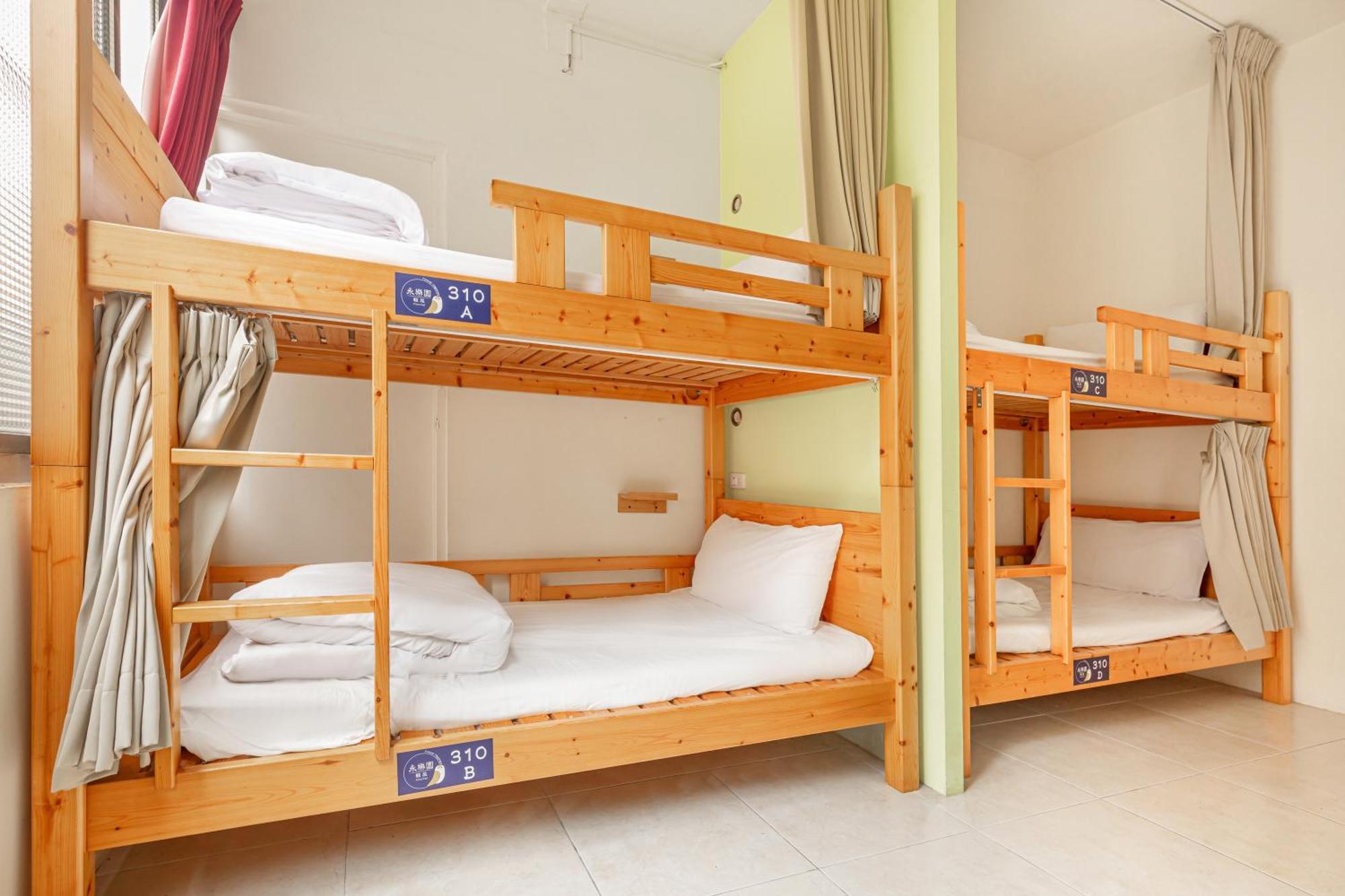 Forever Happiness Hostel 埔里 エクステリア 写真