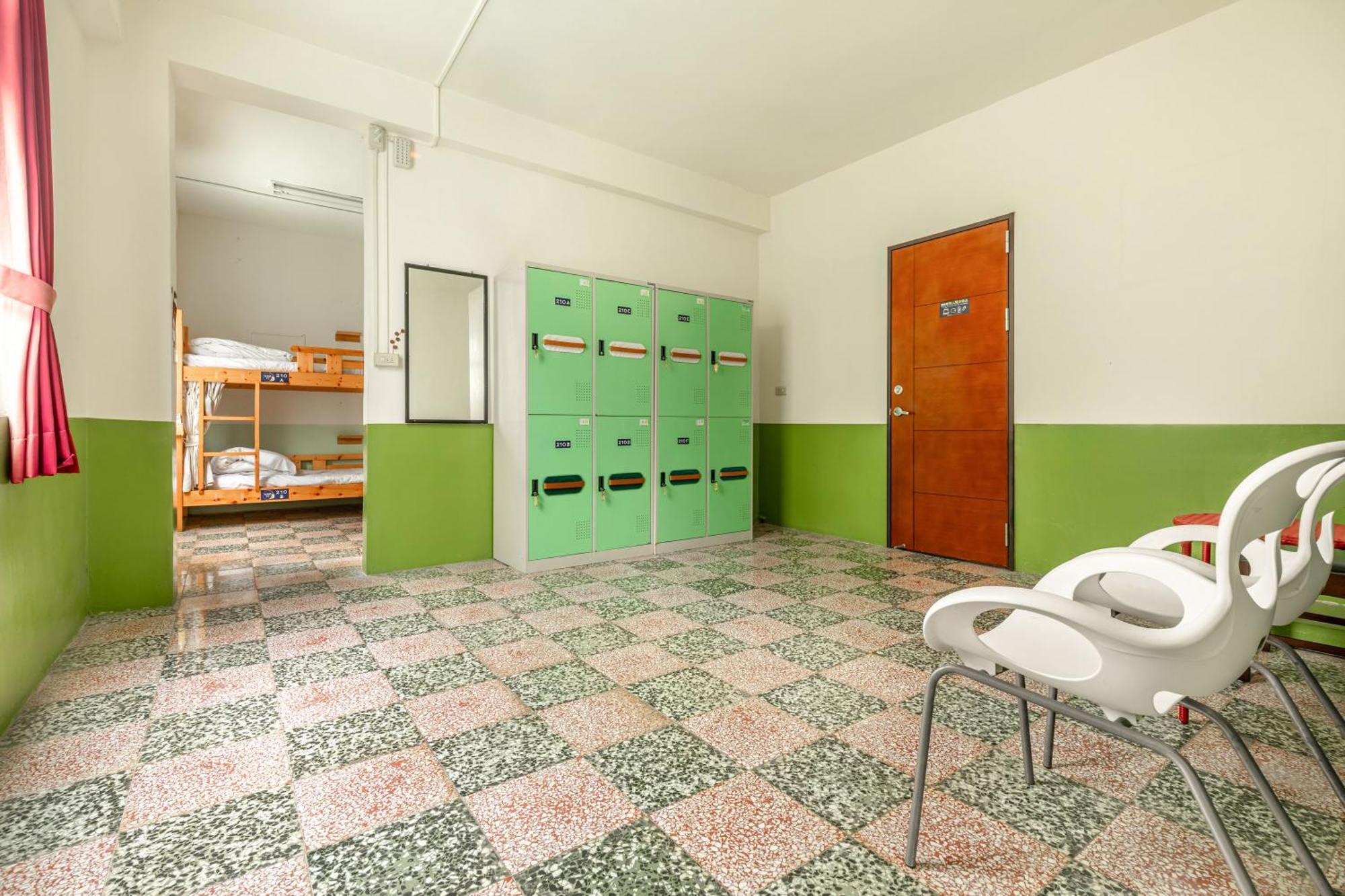 Forever Happiness Hostel 埔里 エクステリア 写真